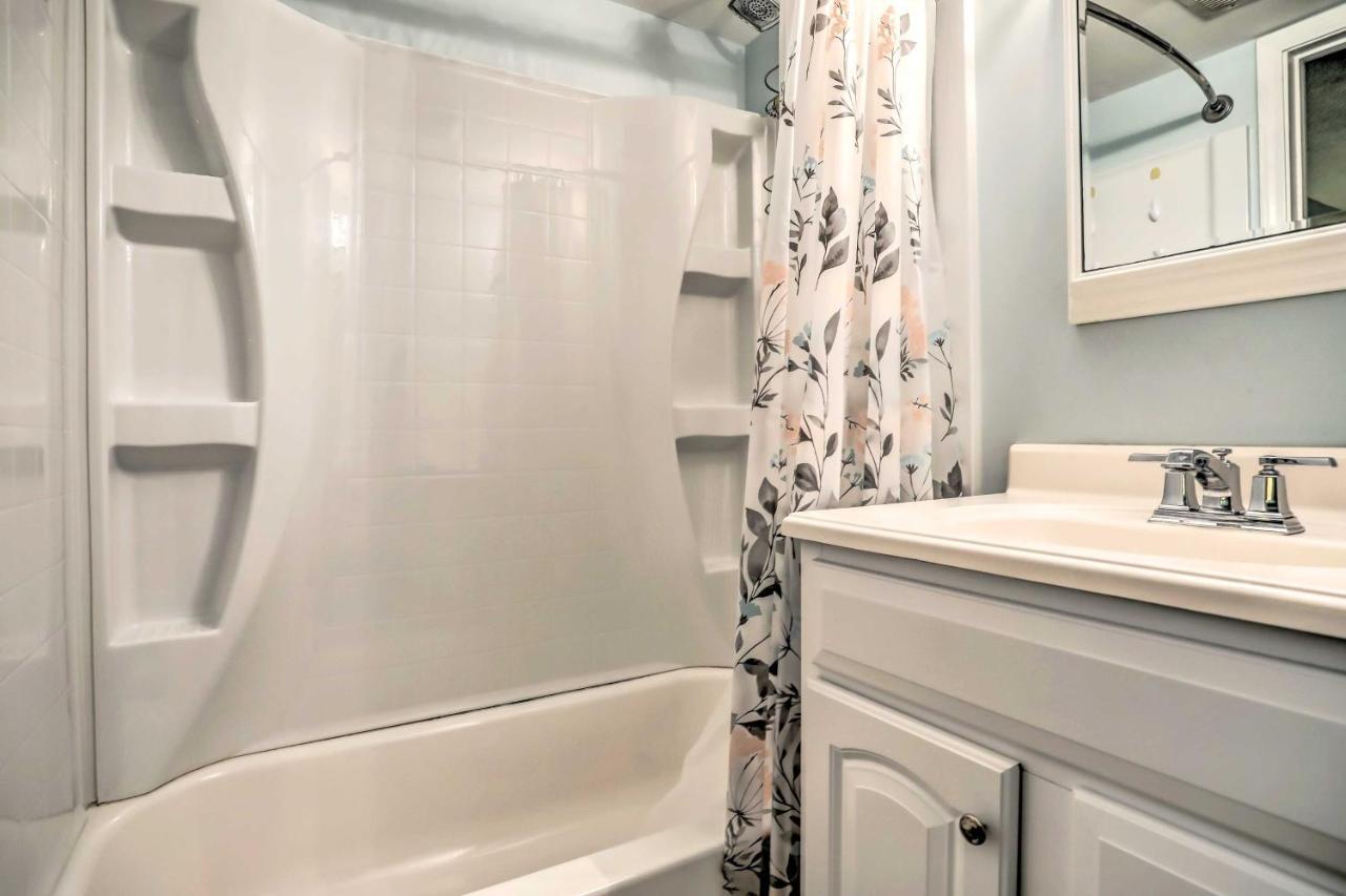 Myrtle Beach Condo, 1 Block To Ocean Shore! 외부 사진